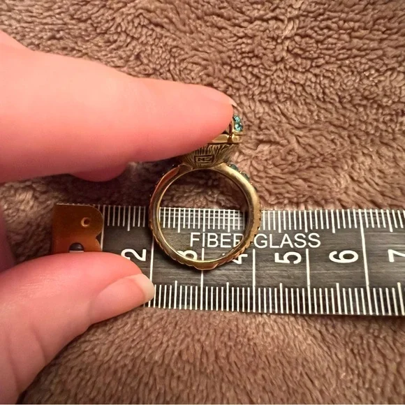 SZ 7 | Heidi Daus Vintage Gold, Teal, & Blue Oval-Cut Crystal Diamond Ring - Picture 10 of 11